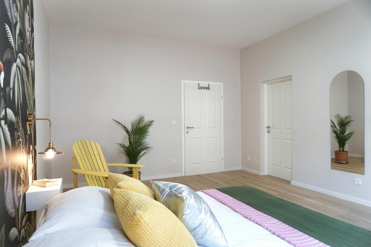 Large Apartments - Great For Groups - With Balcony Or Terrace Vienna Exterior photo