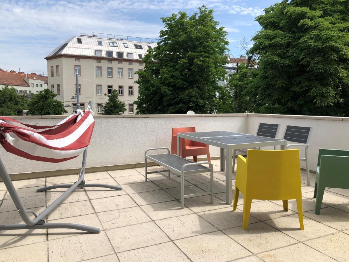 Large Apartments - Great For Groups - With Balcony Or Terrace Vienna Exterior photo