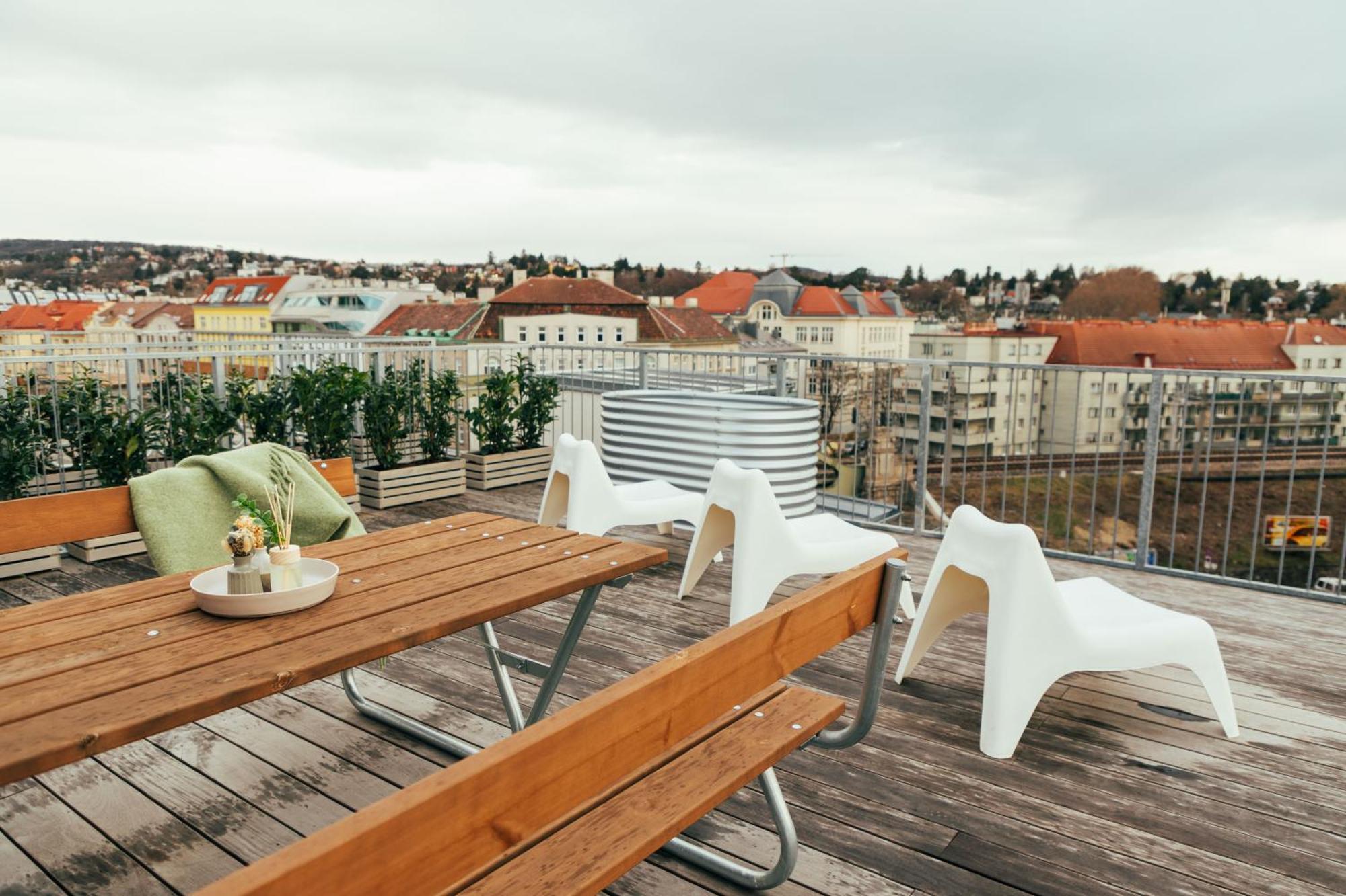 Large Apartments - Great For Groups - With Balcony Or Terrace Vienna Exterior photo