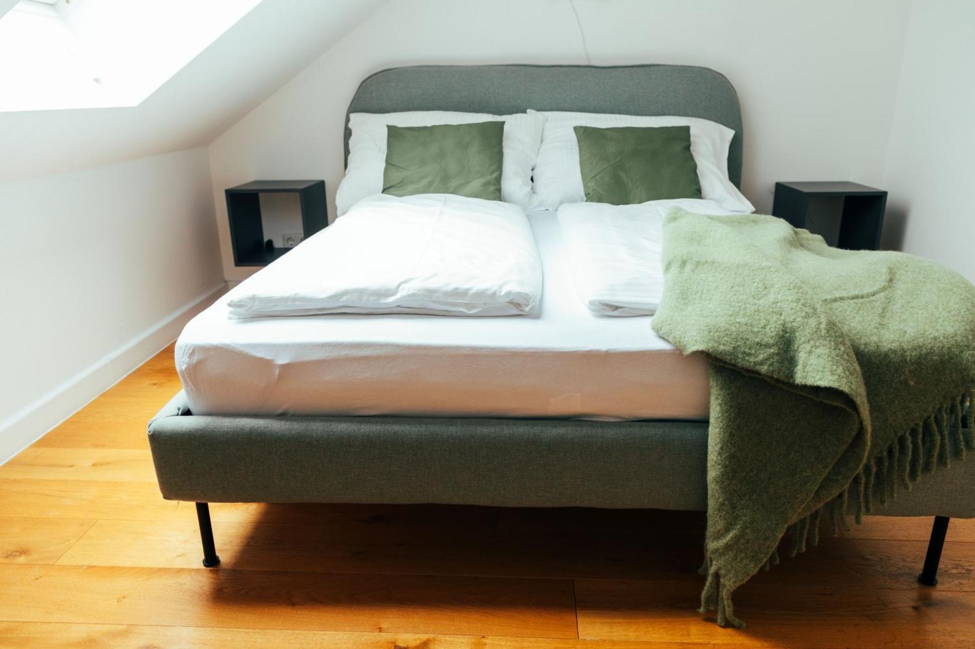 Large Apartments - Great For Groups - With Balcony Or Terrace Vienna Exterior photo